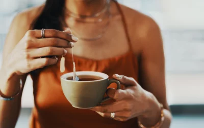Beber chá pode estar associado a menor risco de mortalidade